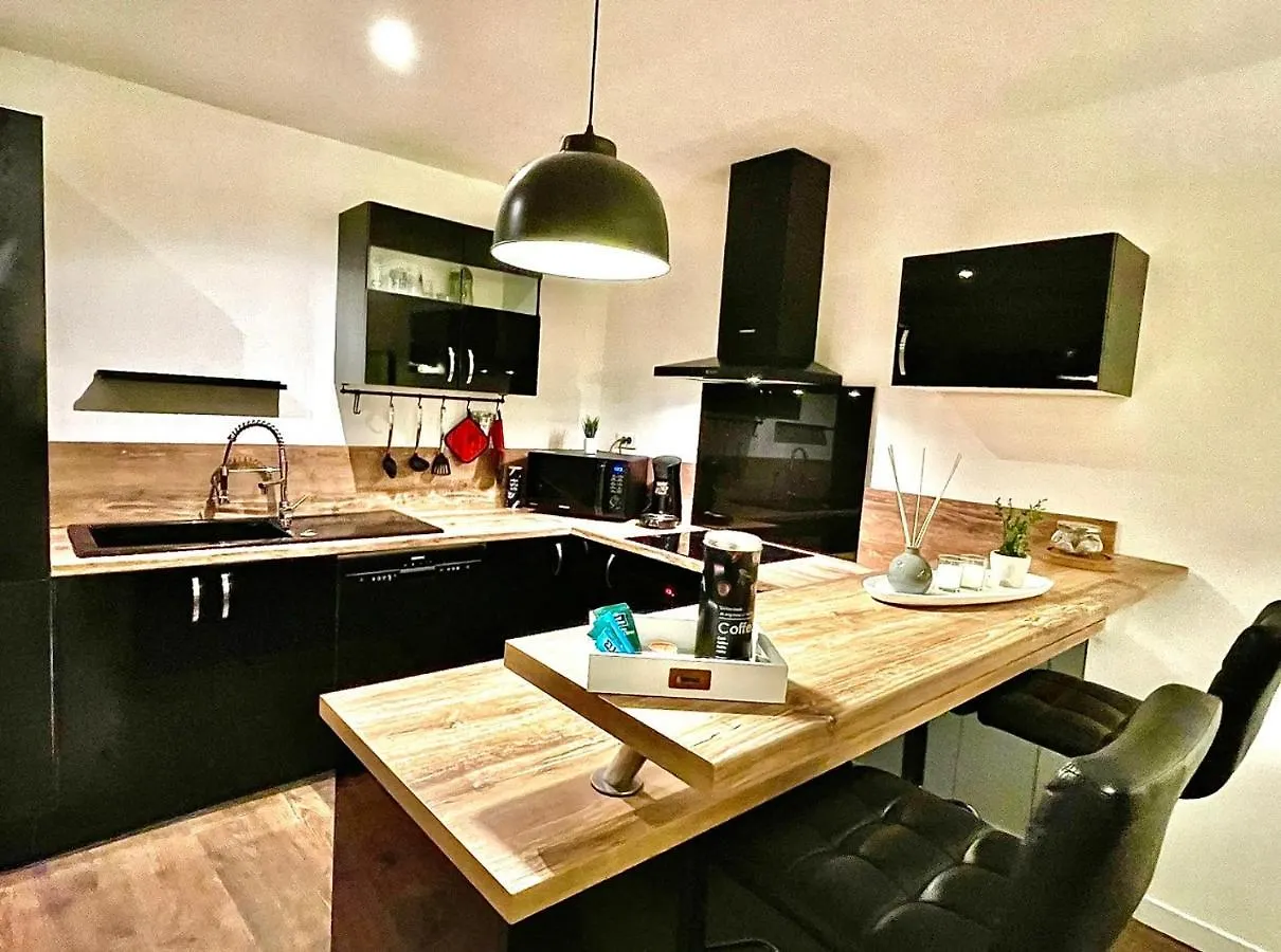 *Fontaine Moussue*Hyper Centre*T2 Standing* Apartment Salon-de-Provence